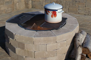 Olde English Round Barbeque & Fire Pit Kit