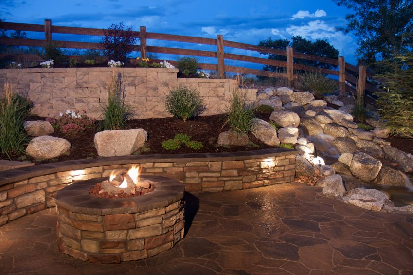 Concrete Pavers And Retaining Wall Systems